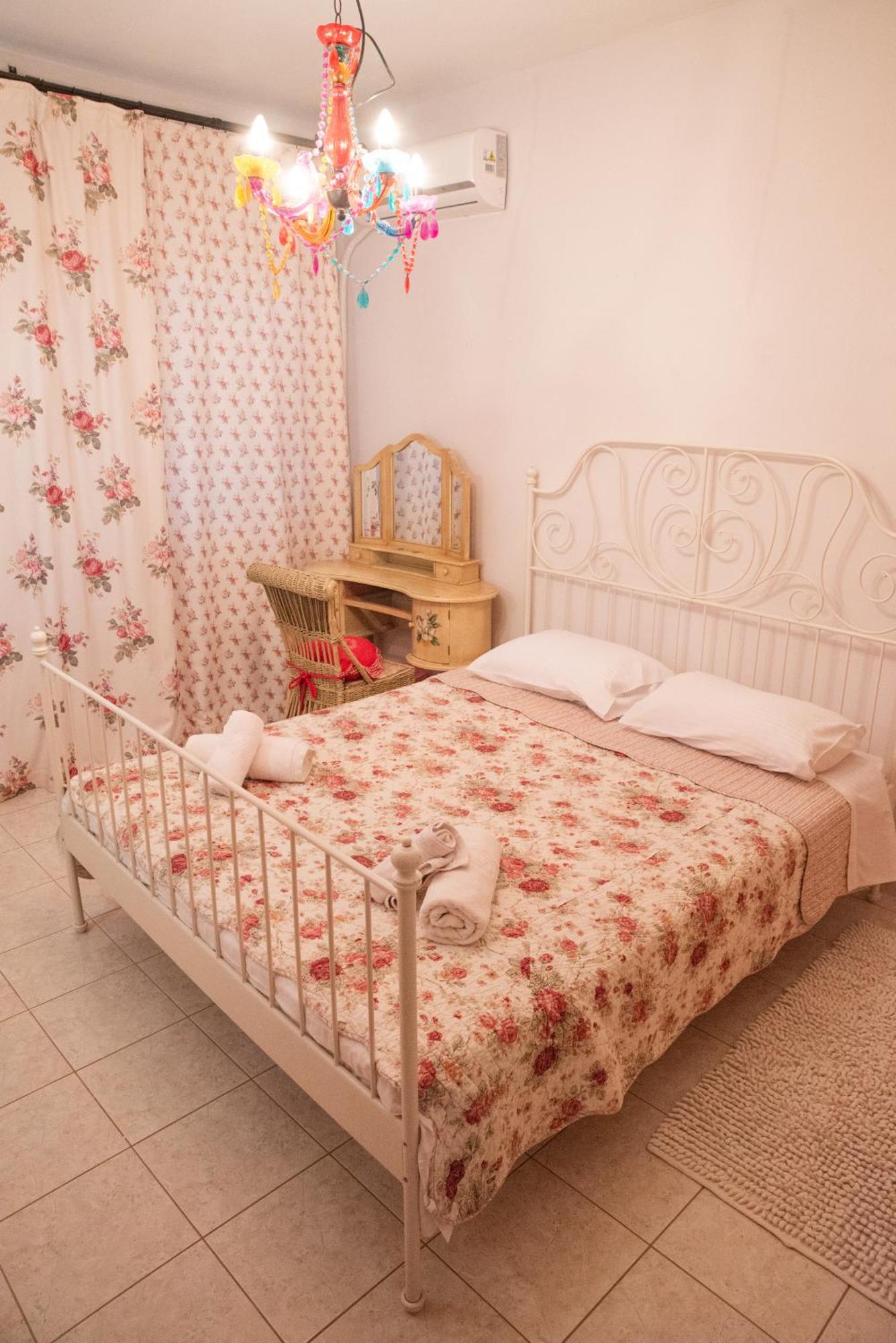 The Early Bird - Cosy 2-Floor House With Garden Villa Александруполис Екстериор снимка