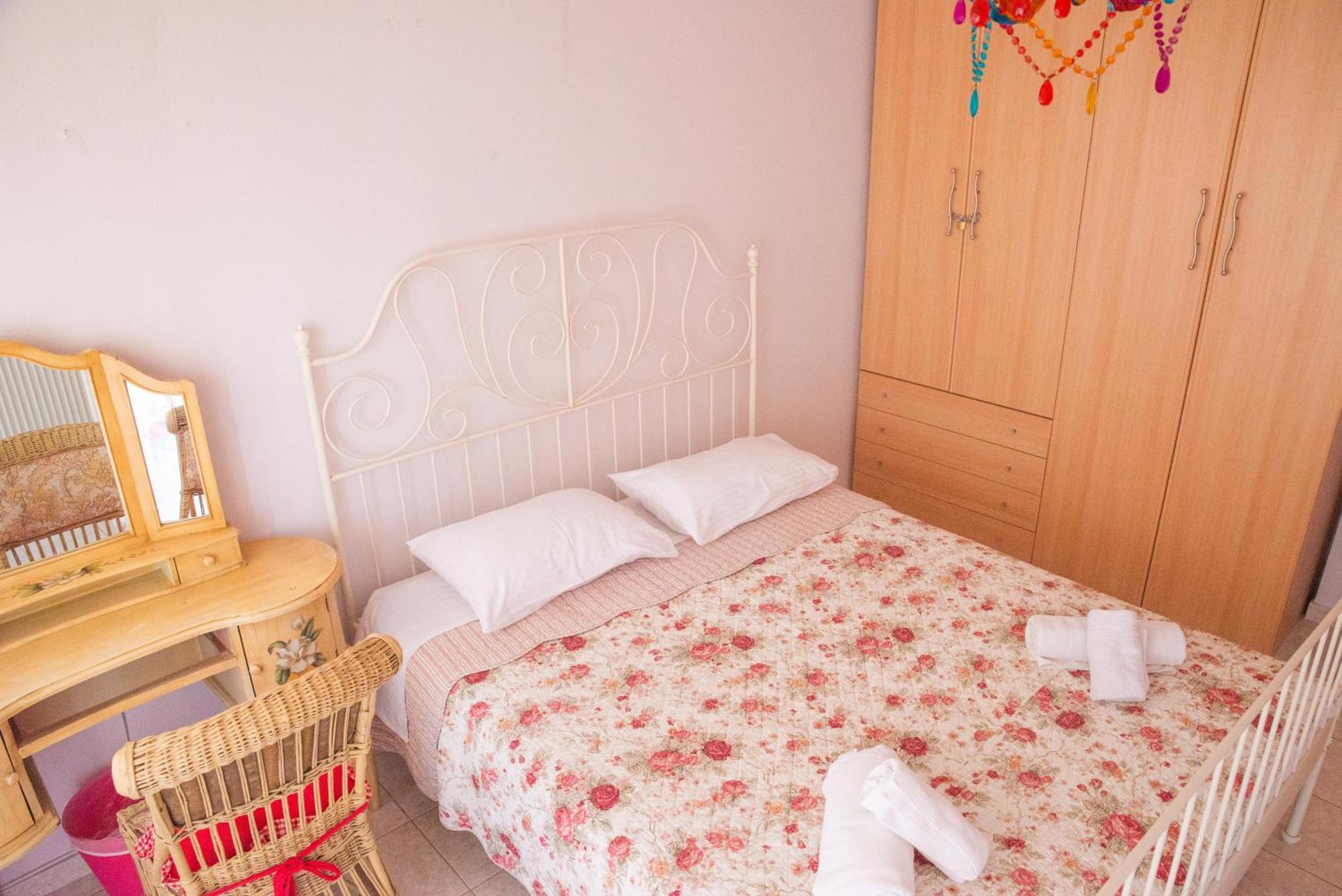 The Early Bird - Cosy 2-Floor House With Garden Villa Александруполис Екстериор снимка